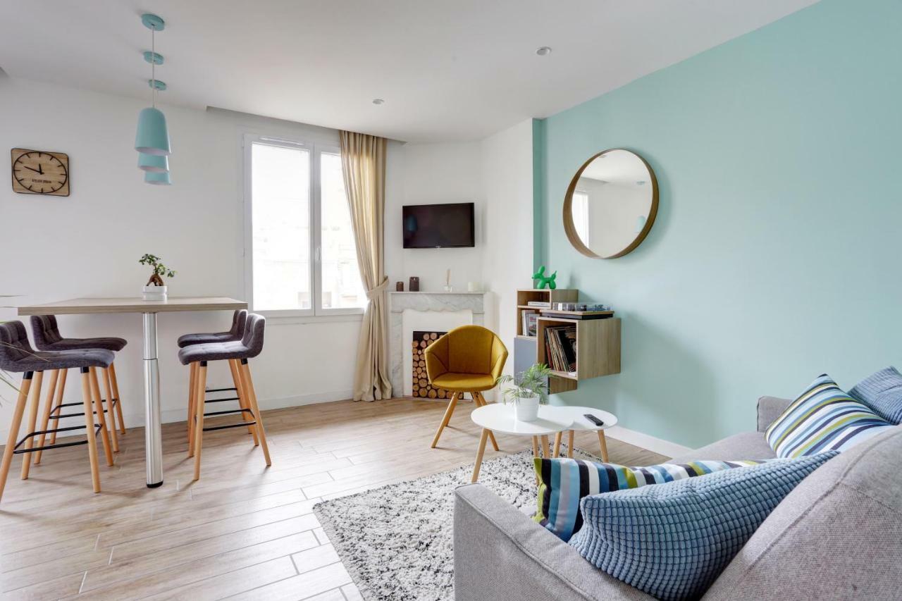 L'Amandine ,45 M2 Terrasse Et Garage Centre Ville Saint-Raphaël Kültér fotó
